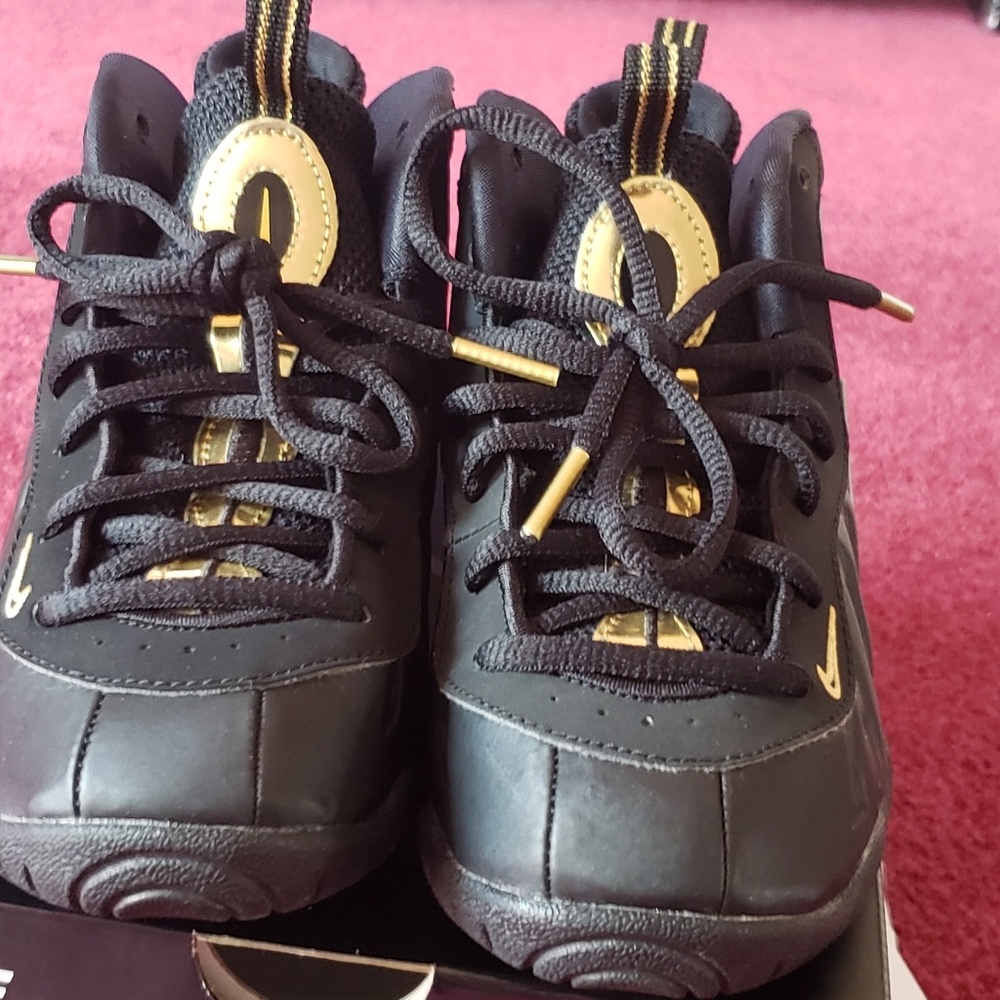 Nike little posite pro